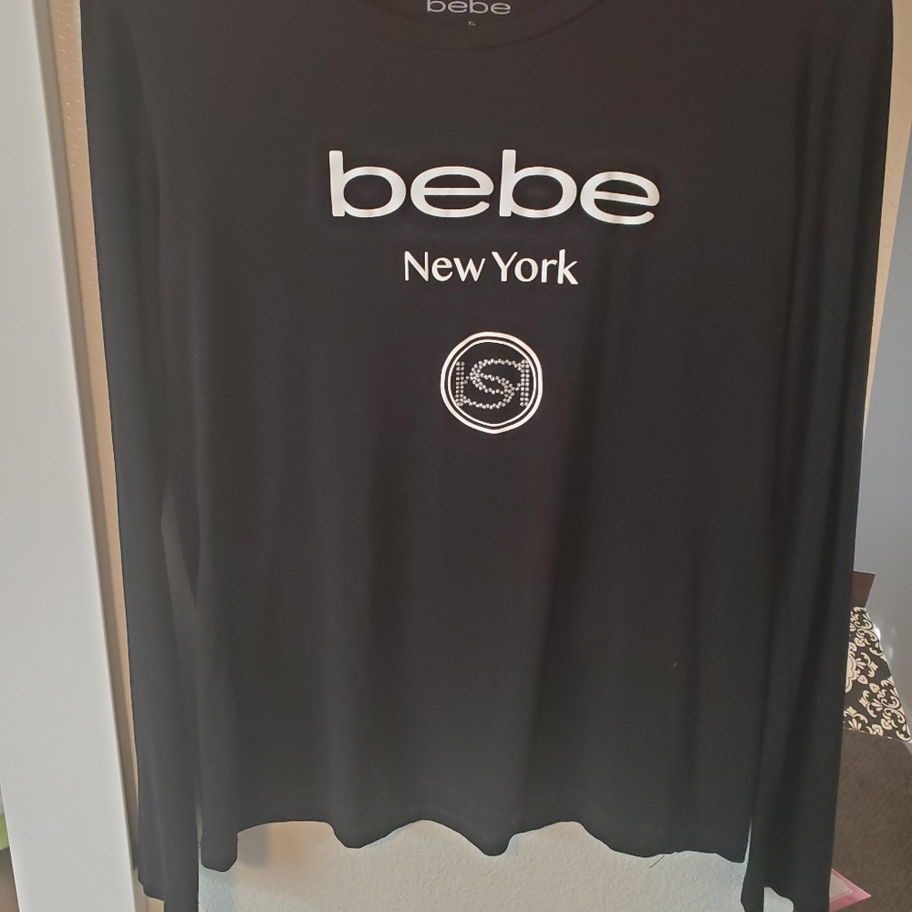 Bebe top
